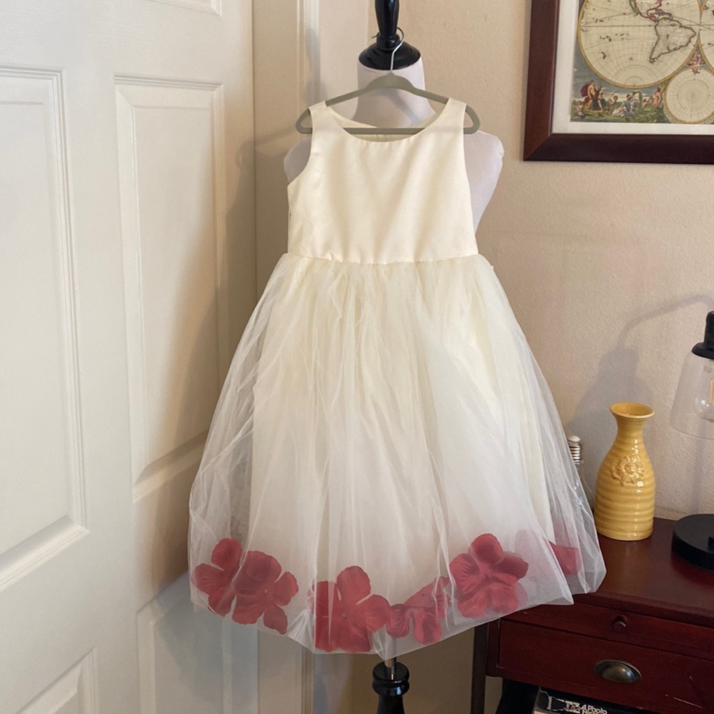 Adorable formal dress, NWT girls 6
